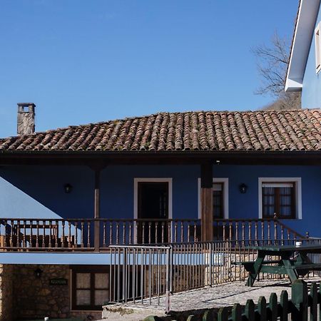 La Casona De Cardes Hotell Onís Exteriör bild