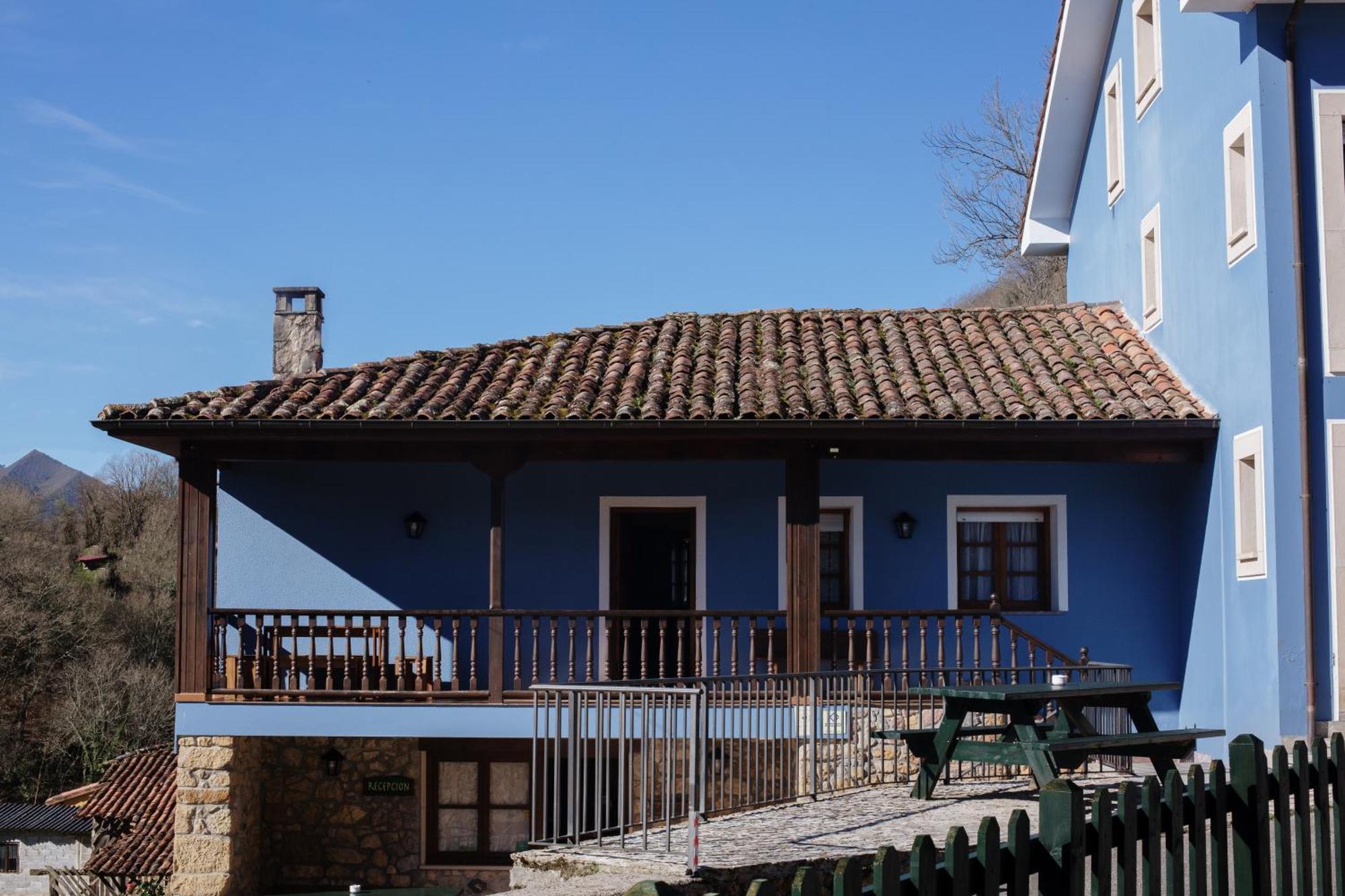 La Casona De Cardes Hotell Onís Exteriör bild