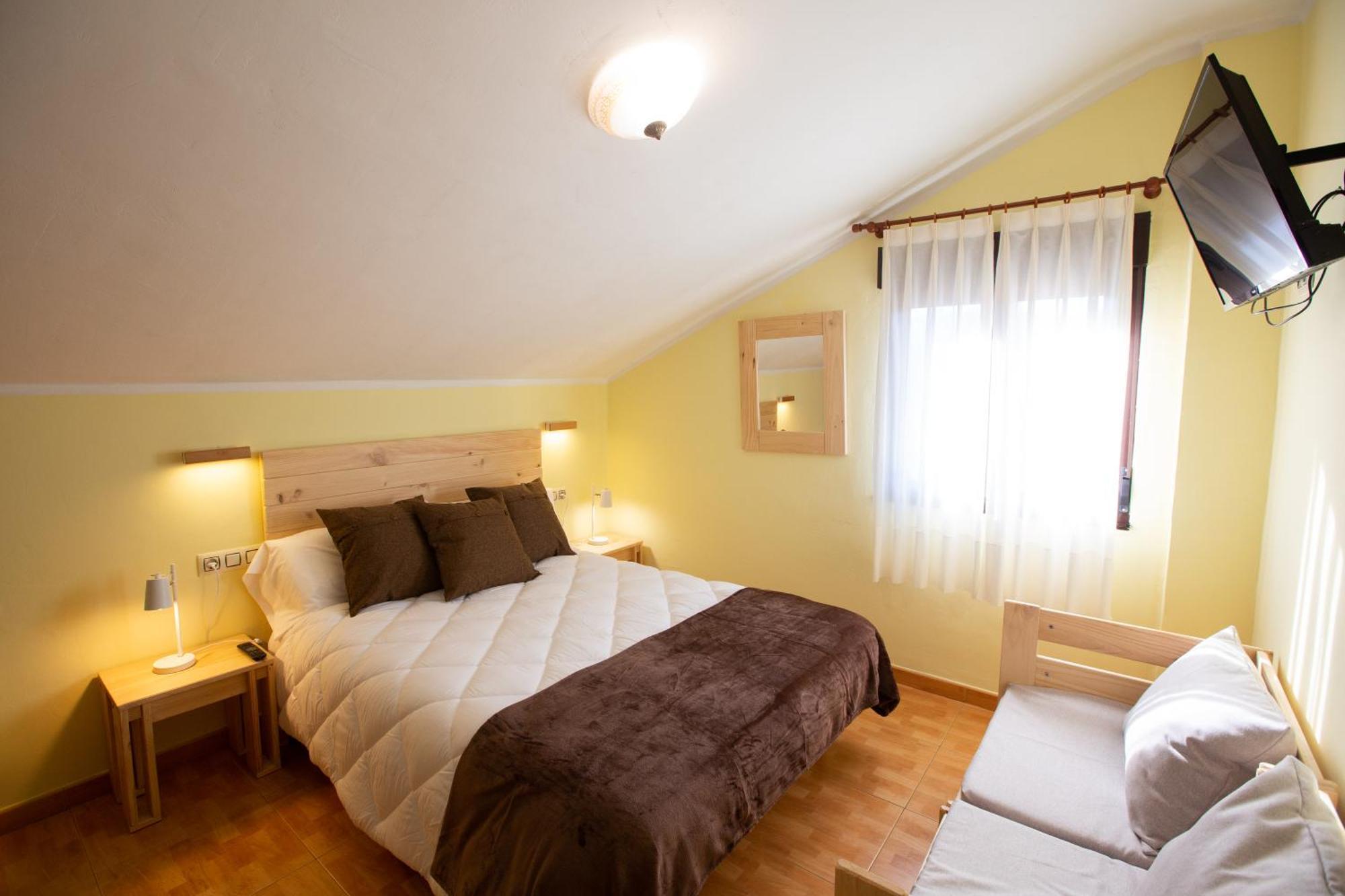 La Casona De Cardes Hotell Onís Exteriör bild